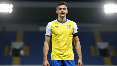 Harrogate Town strengthen their squad with the arrivals of Josh Hmami and Brad Dolaghan