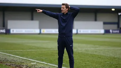 Simon Weaver and Jonathan Blezard are the new co-owners of Harrogate Town, with Weaver remaining as manager to lead the...